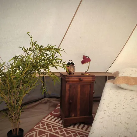 Esprit Brocante Et Sa Baignoire Balnéo Extérieure Lapalisse