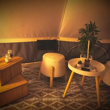 אוהל מפואר Romantique 